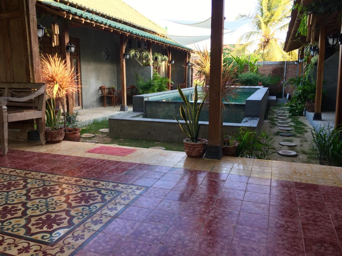 Watukarung Ristu Homestay Kalak Εξωτερικό φωτογραφία