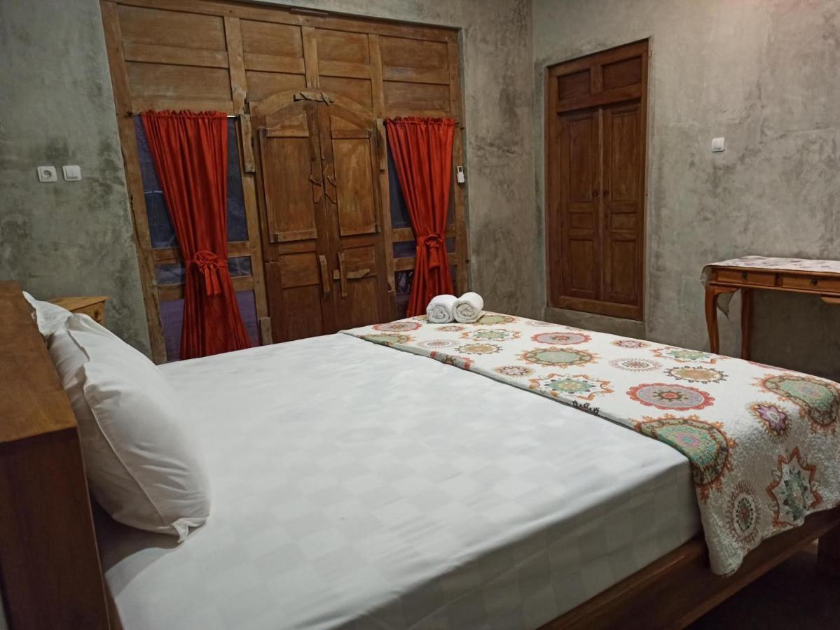 Watukarung Ristu Homestay Kalak Εξωτερικό φωτογραφία