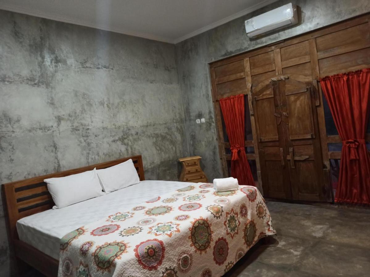 Watukarung Ristu Homestay Kalak Εξωτερικό φωτογραφία